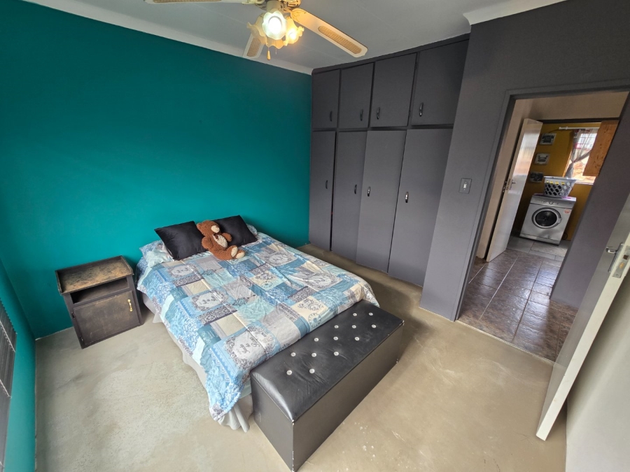 3 Bedroom Property for Sale in Miederpark North West